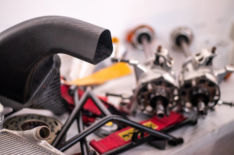 Oil Filter - Toyota Noah ZRR70 thumbnail 1